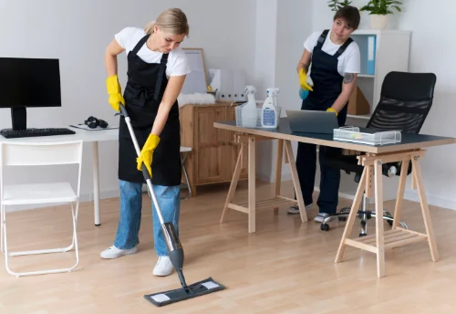 Nettoyage de bureau professionnel à Mortrée